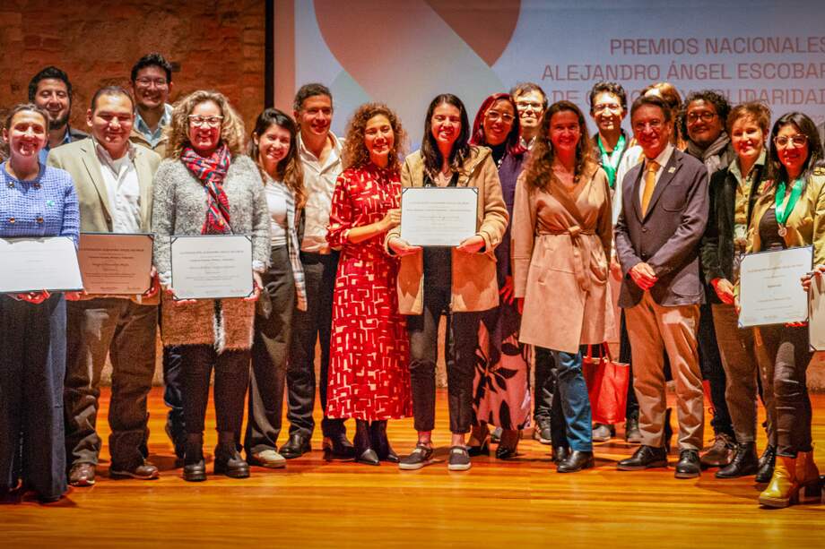 Premios Alejandro Ángel Escobar