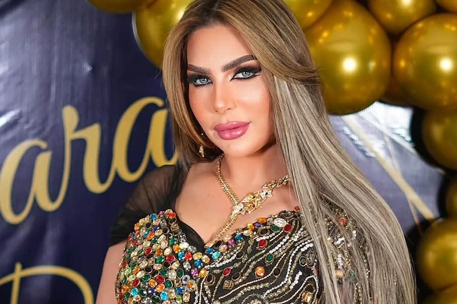 arah Khalifa, presentadora de televisión.