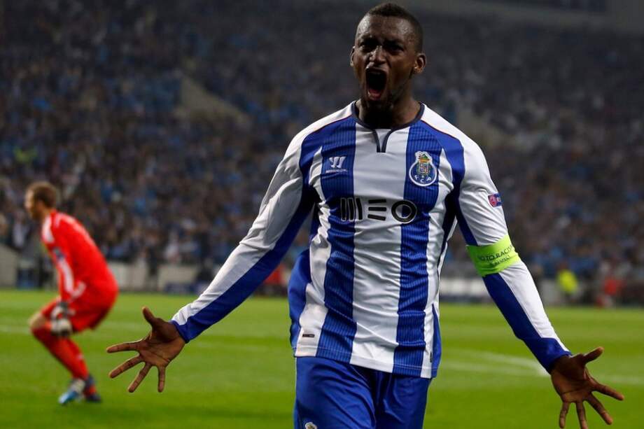 Jackson Martínez celebra el tercer gol del Porto en la victoria 3-1 sobre el Bayern Múnich. Foto: AFP