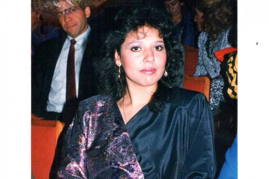 Jacqueline Amaya vivía en Italia pero regresó a Colombia a ayudarle a su padre con los terrenos hoy en disputa. / Archivo familiar.