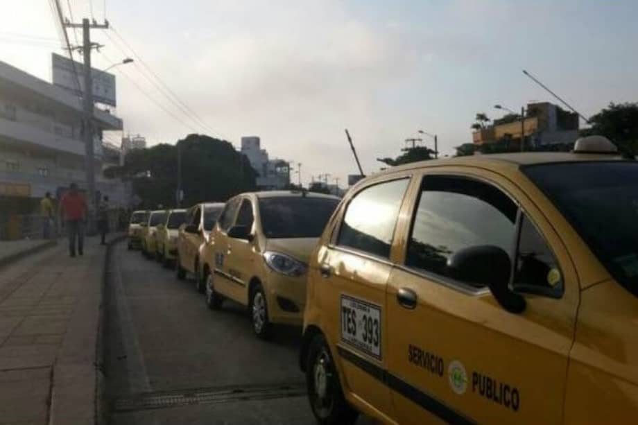 El conductor se comunicó con las autoridades y regresó al hotel en el barrio El Laguito para entregar el menor a su familia. / Fotografía tomada de El Universal