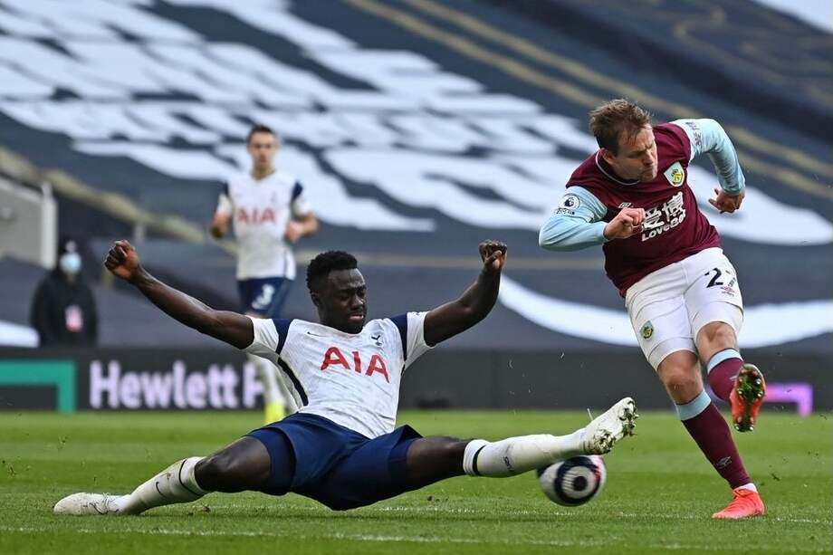 El defensor central colombiano jugó los 90 minutos en la victoria de Tottenham por 4-0 contra Burnley.