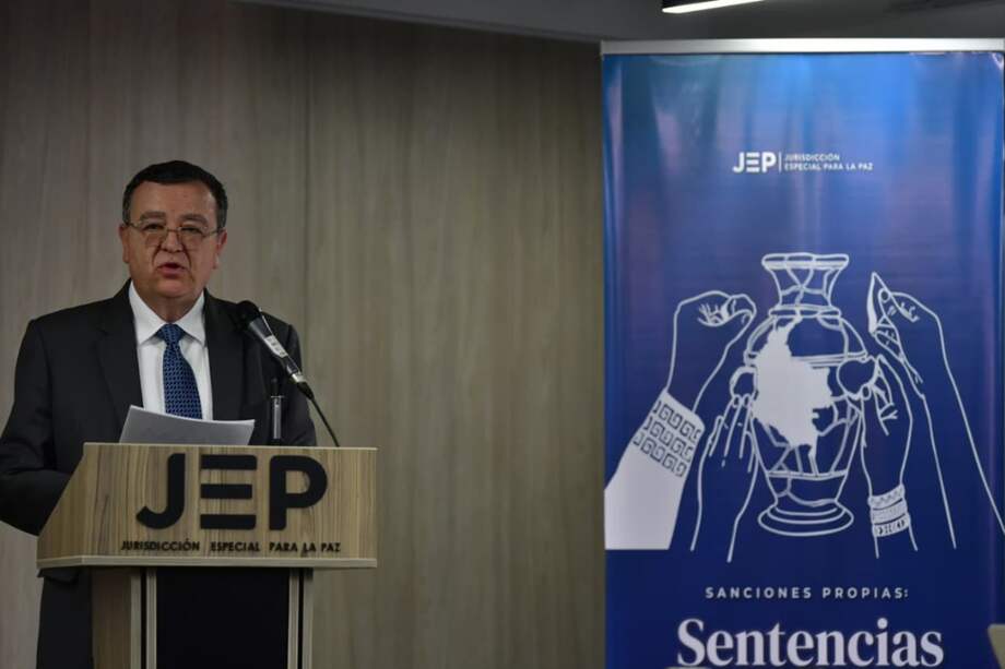 El magistrado Alejandro Ramelli fue el encargado de abrir la diligencia en la que se dio a conocer la sentencia en contra de siete exintegrantes del antiguo secretariado de las Farc.