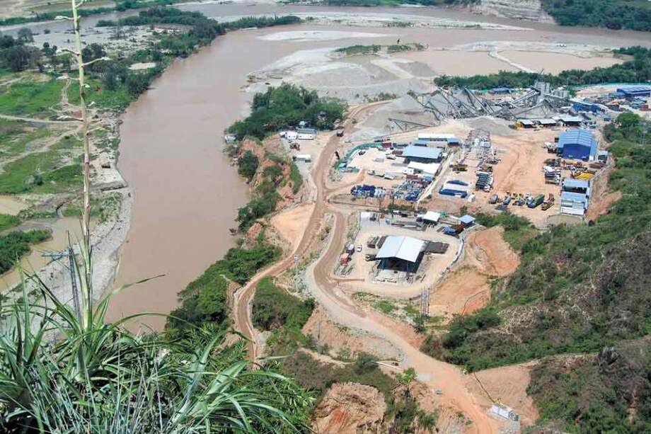 Panorámica de la zona afectada por la construcción del proyecto hidroeléctrico de El Quimbo, en el Huila.