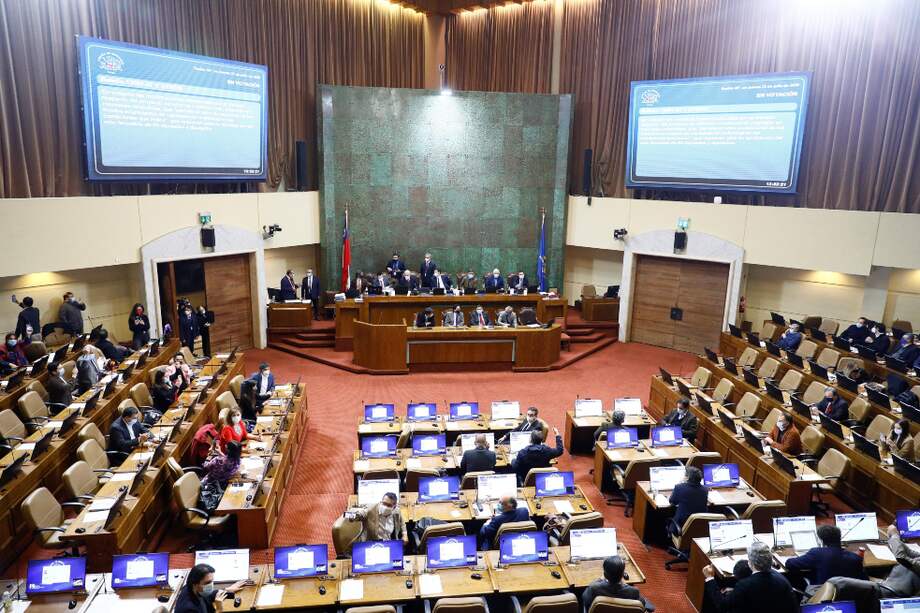 La oposición chilena calificó como histórica y positiva la aprobación del proyecto de ley.