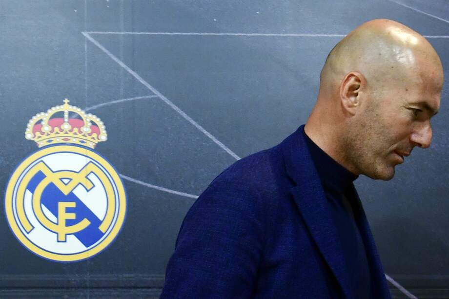 Zinedine Zidane, técnico francés que dejó el cargo en el Real Madrid. / AFP