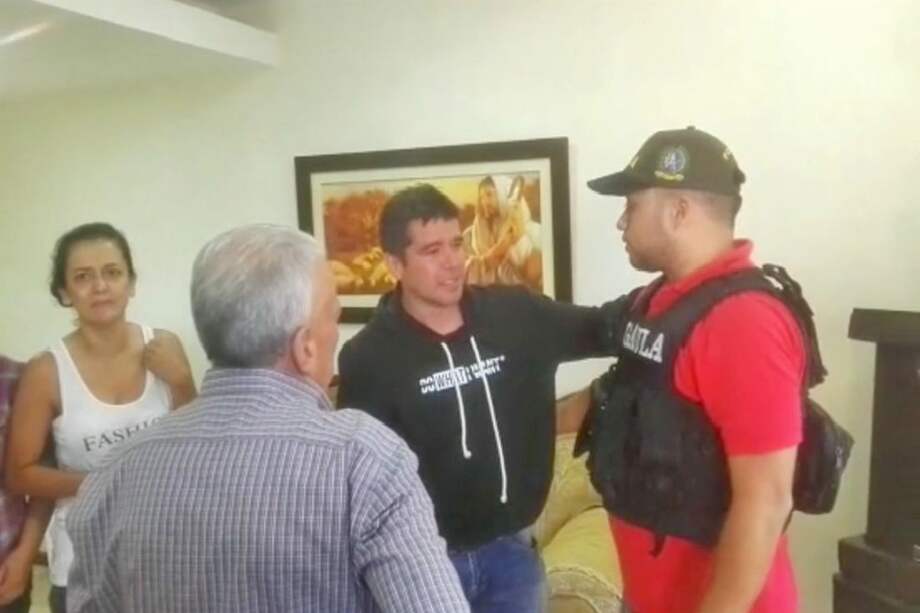 Hernán Eduardo Ruiz Muñoz, de 44 años, minutos después de su liberación. / Cortesía Gaula.