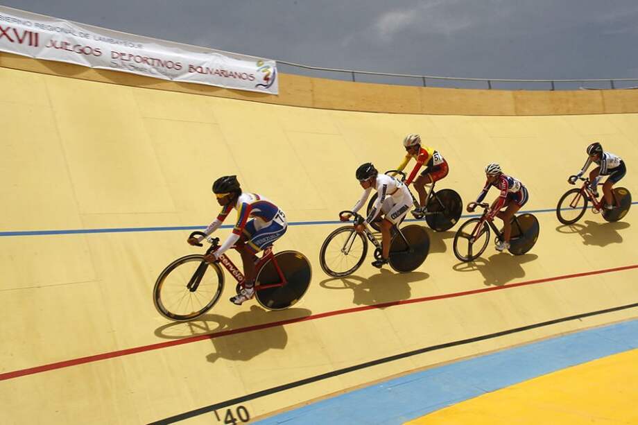 El ciclismo le dio tres oros más a Colombia en los Bolivarianos