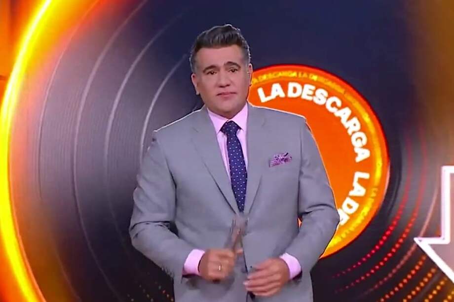 Carlos Calero y gran parte del publico se vio conmovido por la gran actuación de Danny Levitto en el episodio del pasado martes 22 de octubre.