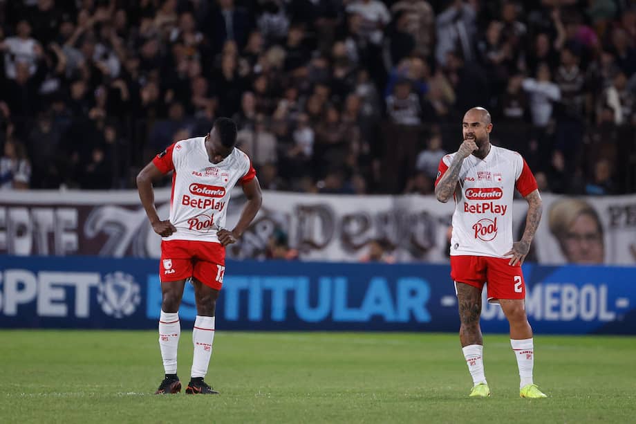 Santa Fe cayó en Buenos Aires y empieza a depender de una reacción urgente para no comprometer su continuidad en la Copa Libertadores.