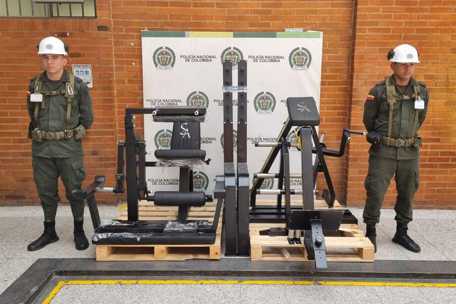 Dirección de Antinarcóticos reportó una operación en el aeropuerto El Dorado que evitó el envío de 10kg de cocaína ocultos en dos máquinas para hacer ejercicio que iban a Estados Unidos.