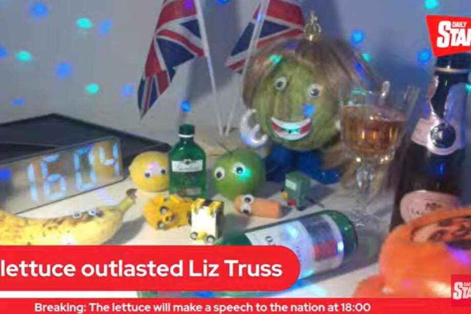La lechuga del 'Daily Star' celebra su victoria sobre la primera ministra, Liz Truss.