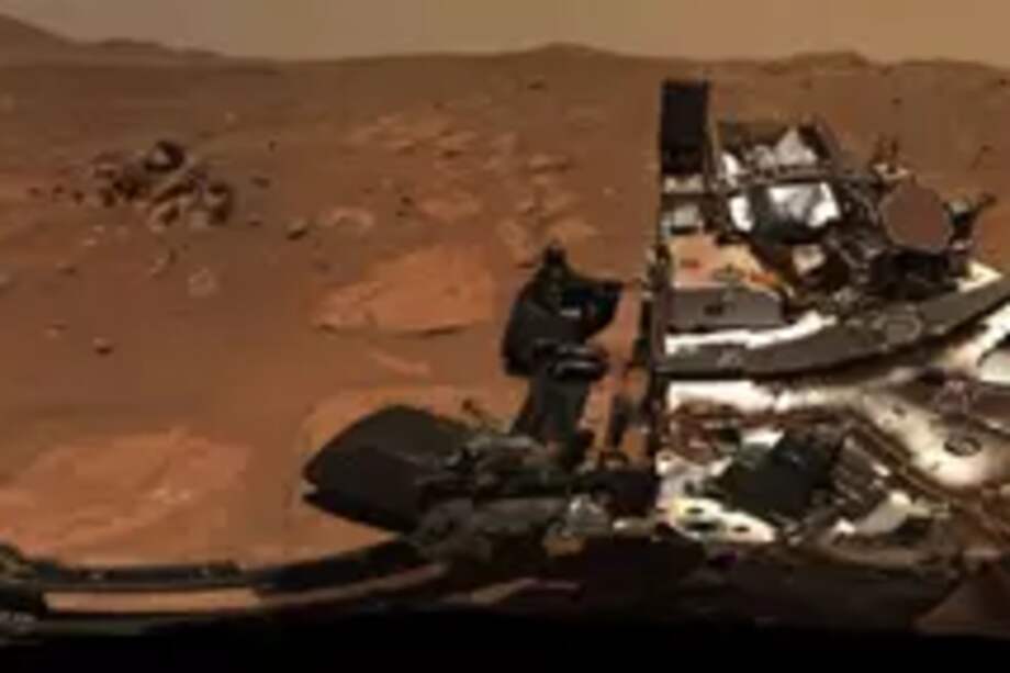 Los instrumentos de Perseverance son capaces de detectar tanto estructuras microscópicas similares a fósiles como cambios químicos que pueden haber sido dejados por microbios antiguos, pero aún no han encontrado evidencia de ninguno de los dos.