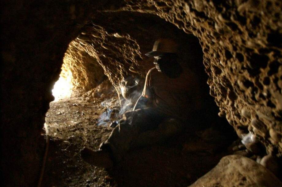 Meterán en cintura títulos mineros que existen en el país