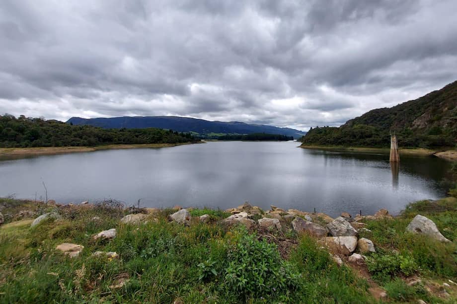 De acuerdo con la CAR Cundinamarca, el déficit está en el 80 % con corte al 25 de octubre.