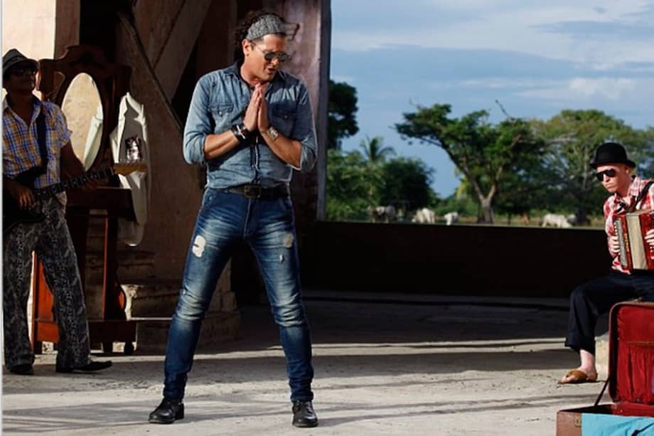 Carlos Vives en la grabación del video "La foto de los dos".