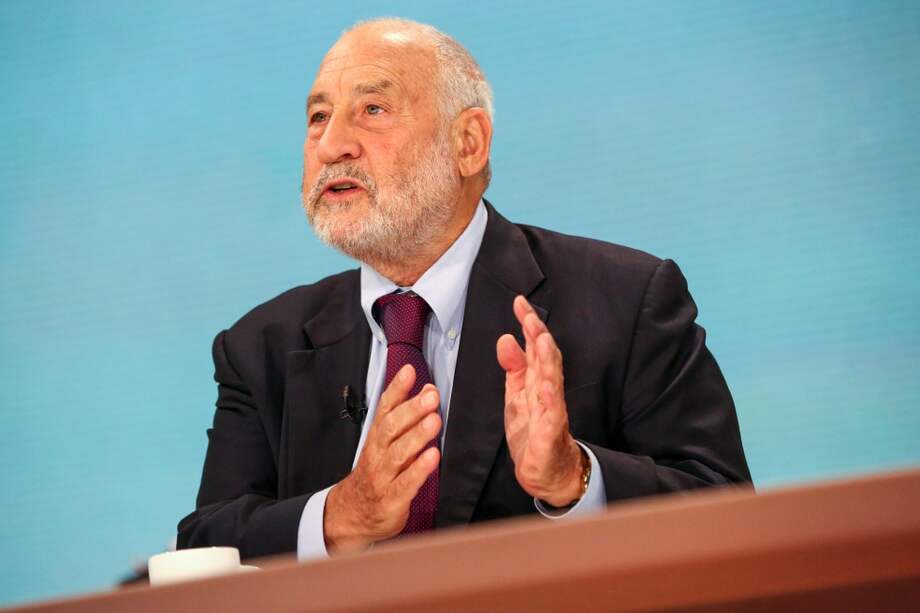 Joseph Stiglitz fue premio nobel de economía en 2001. / Bloomberg