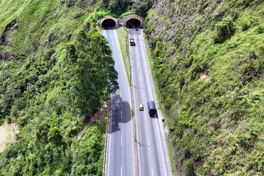Mantener la vía costó el doble que construirla.