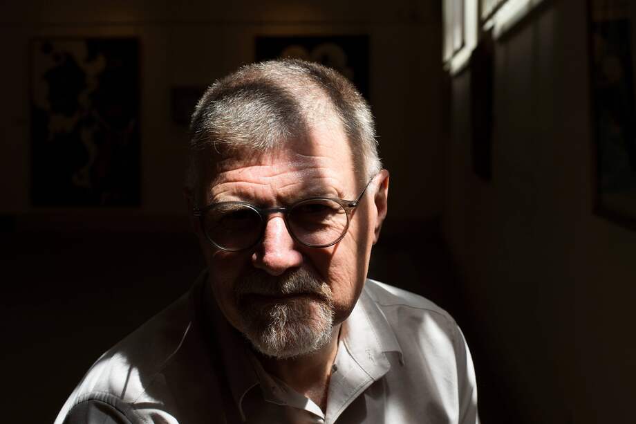 Deon Meyer se basó en todos los escándalos que han salpicado la carrera política de Jacob Zuma, hasta su dimisión de la presidencia en 2018. / Rodger Bosch - Afp