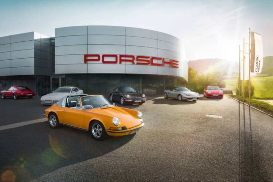 Desde las piezas mecánicas hasta las llantas y la tapicería, Porsche Classic garantiza la originalidad de cada accesorio.