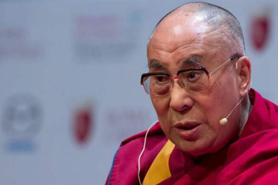 Mercedes -Benz cita al Dali Lama en una publicidad de Instagram y pone en riesgo su negocio en China