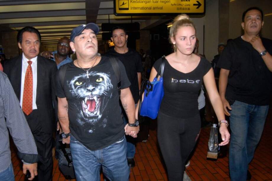 Diego Maradona se separa de su novia Rocío Oliva