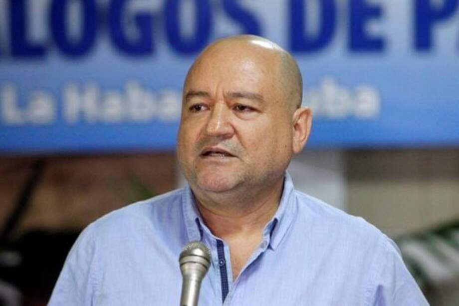 El senador del partido FARC afirmó que desde ya está en marcha una estrategia para acabar con los altos dirigentes de su bancada. Radicará sus pruebas ante la Fiscalía. / EFE