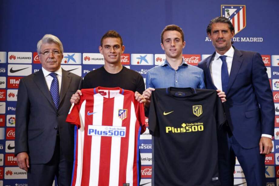 Santos Borré y Diogo Jota durante la presentación en el Atlético de Madrid. Foto: Atlético de Madrid