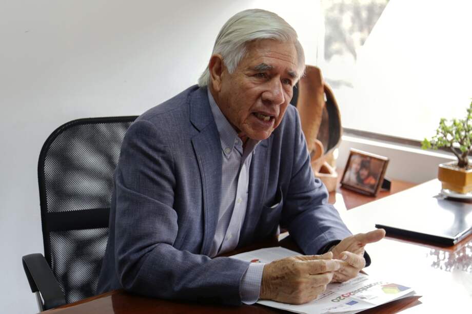 Saúl Franco, comisionado de la Verdad, es el encargado de la región nororiental. / Camila Acosta - Comisión de la Verdad