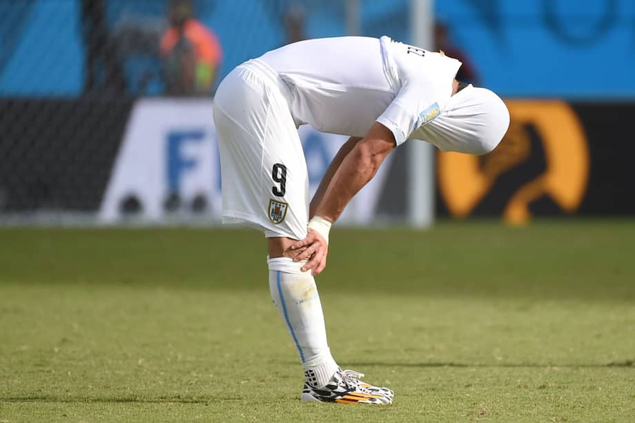 Luis Suárez, delantero uruguayo, no podrá jugar contra Colombia este sábado. / AFP