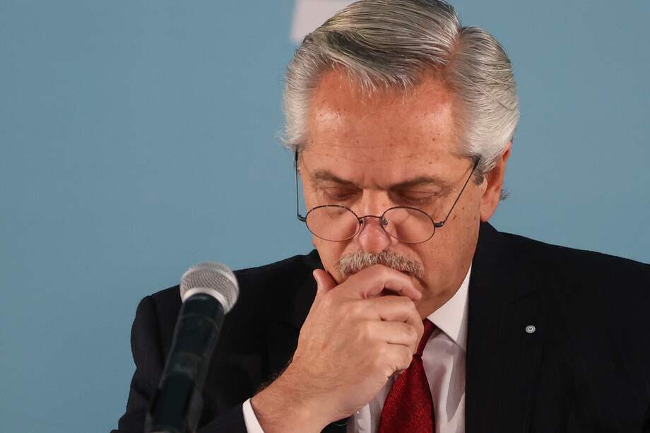 Diputados de la oposición en Argentina presentaron una denuncia contra los responsables del gobierno de Alberto Fernández que permitieron el ingreso de un avión venezolano sancionado por Estados Unidos.