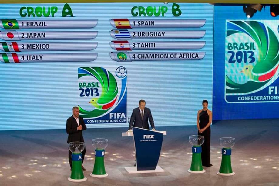 El secretario general de la FIFA, Jerome Valcke, durante el sorteo de la Copa Confederaciones 2013. / EFE