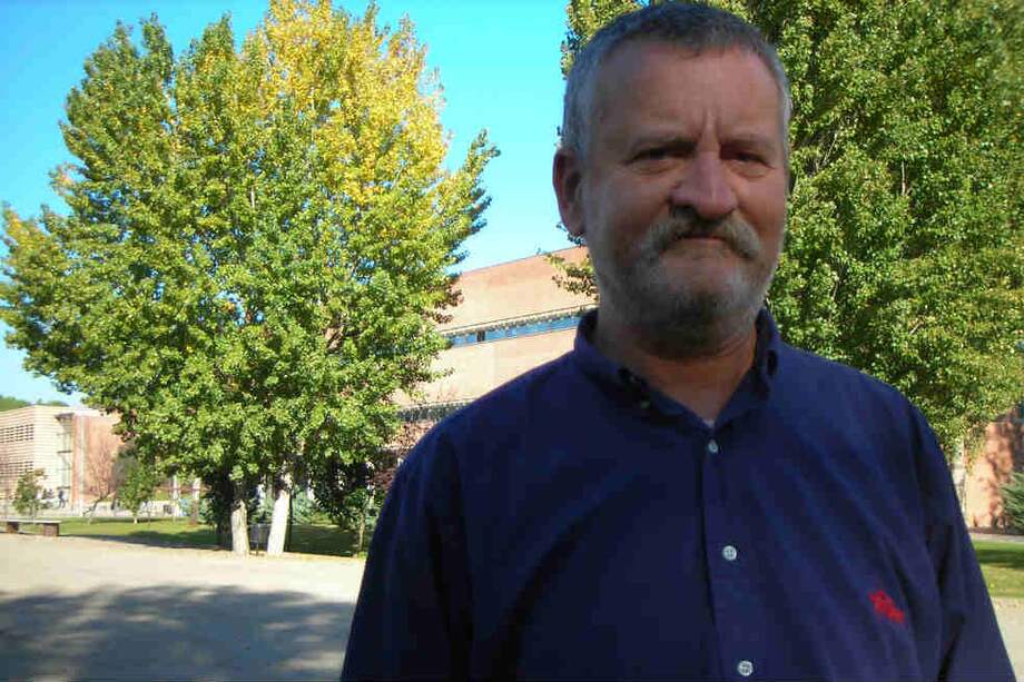 Vicenc Fisas, catalán, veterano pacifista e investigador de paz en la Escola de Cultura Pau de Barcelona. / Archivo El Espectador