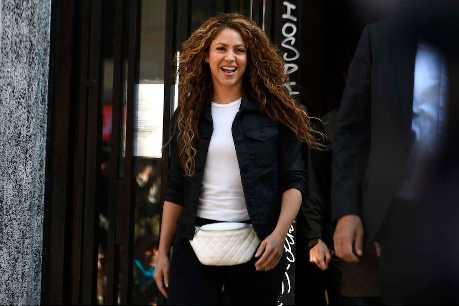 Ejercicios en casa: la rutina de Shakira para reducir cintura en dos días