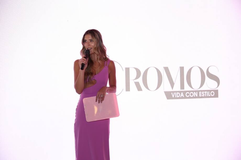 Lara Tobón viajó junto a Taliana Vargas a Brasil.