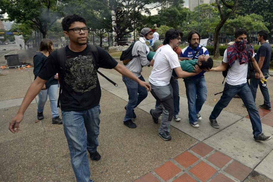 Aumentan a 52 los liberados tras masiva redada en Venezuela