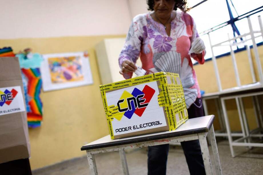Oposición venezolana impugnó oficialmente las elecciones