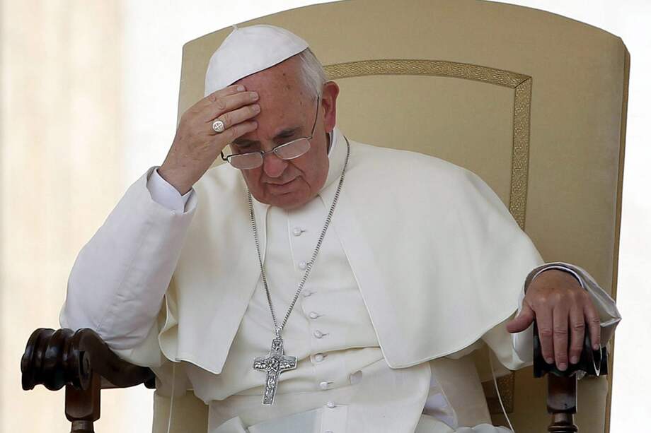 ¿Por qué el papa intervino la banca vaticana?