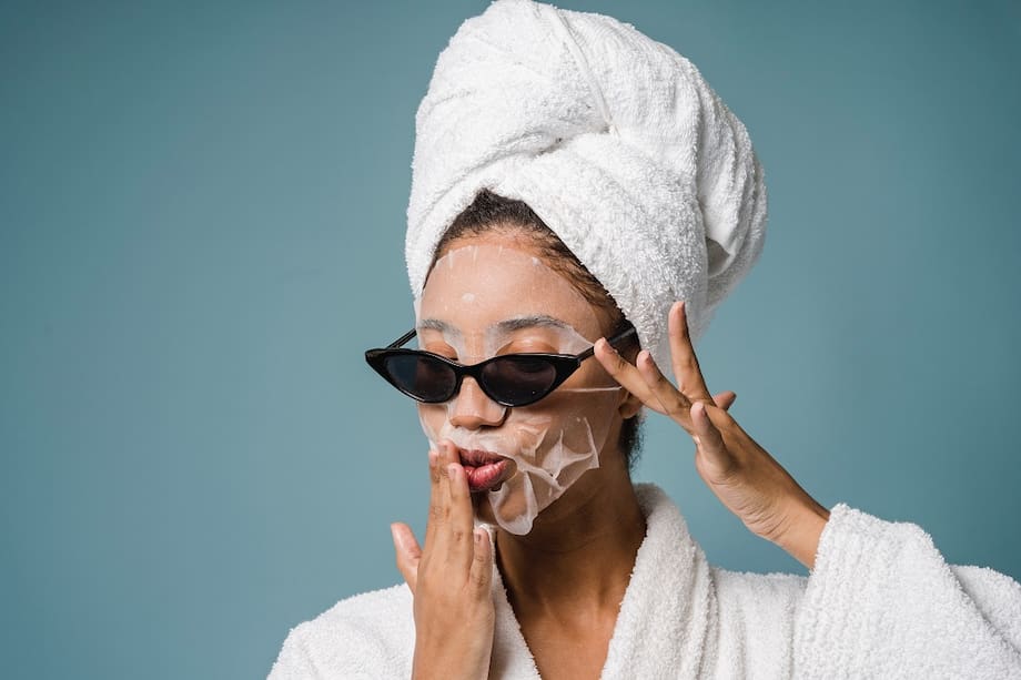 La hidratación es clave para la salud de la piel y evitar el envejecimiento.