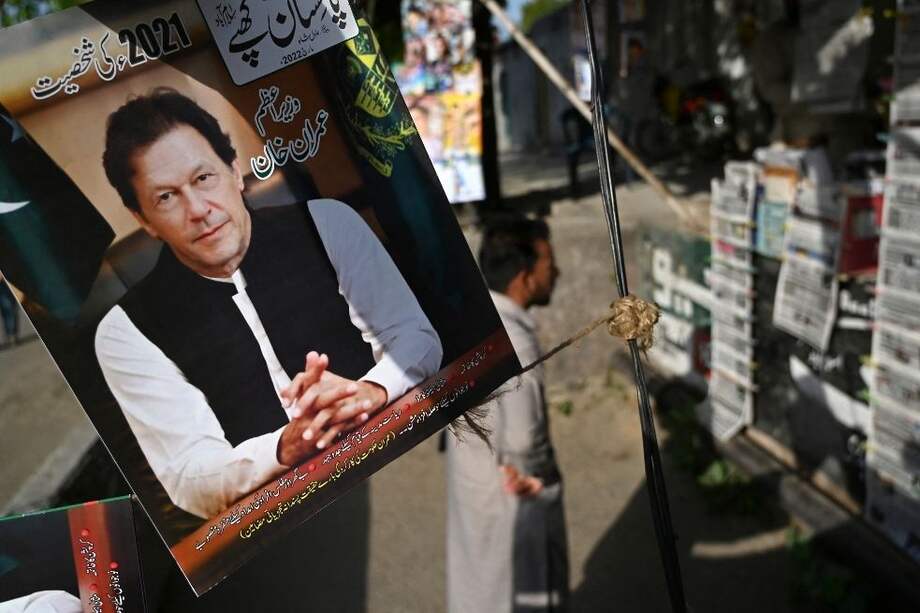 El primer ministro de Pakistán, Imran Khan, fue destituidopor una moción de censura parlamentaria.