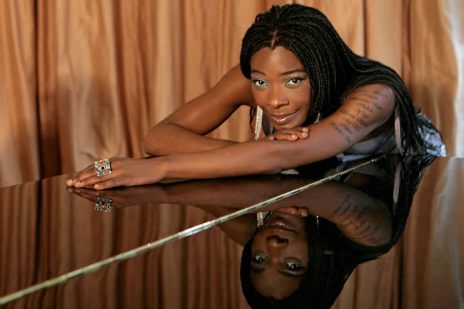 Concha Buika le realizó un sentido homenaje a la mexicana Chavela Vargas en su anterior registro ‘El último trago’. / Archivo particular