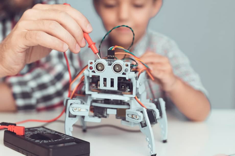 Niños y Adolescentes podrán acceder a una formación básica en robótica