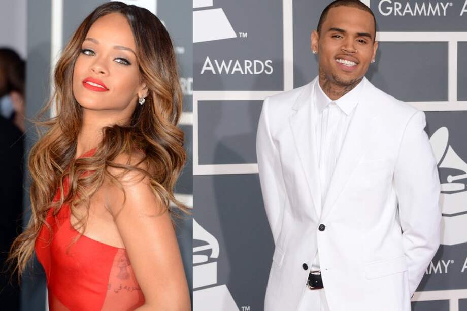 Rihanna y Chris Brown en los premios Grammy 2013.