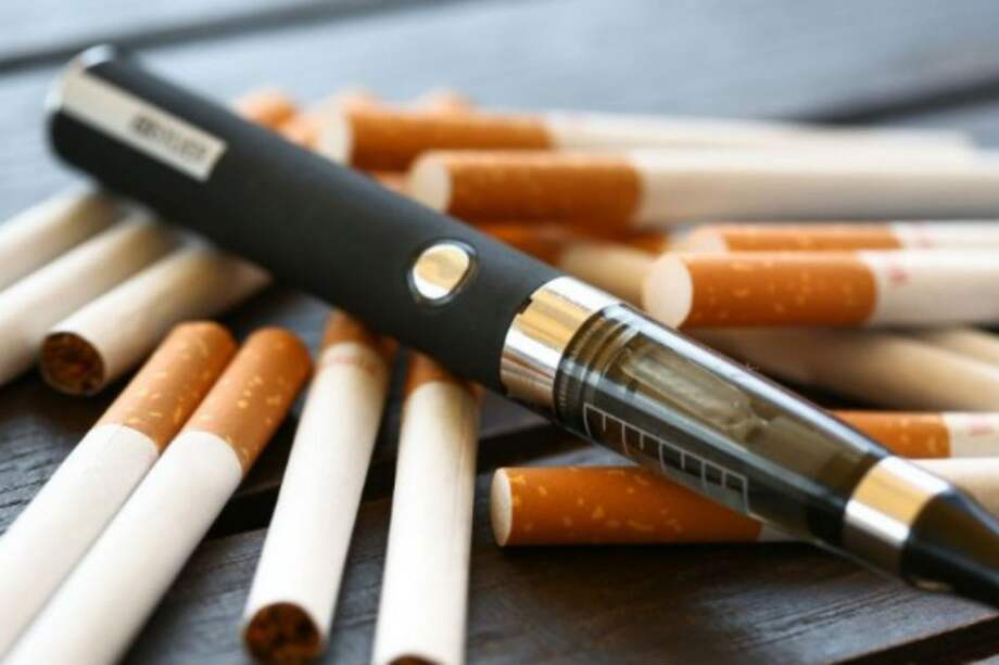 La OMS ha señalado que los cigarrillos electrónicos son nocivos para la salud.