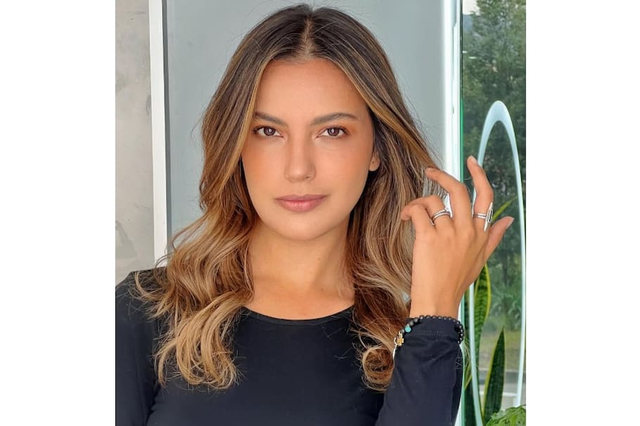 La actriz colombiana sorprendió a sus seguidores con una fotografía mostrando su avanzado embarazo.