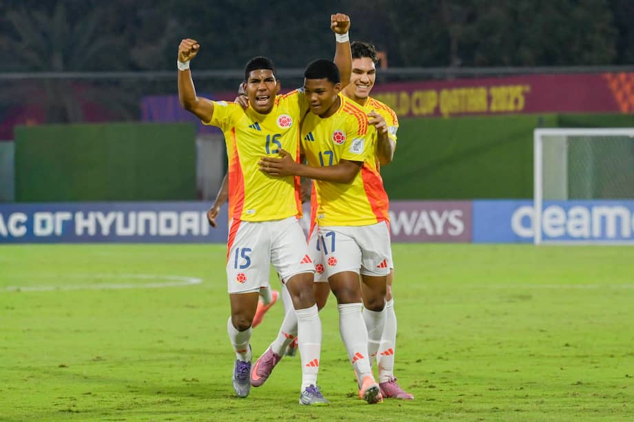 Miguel Solarte celebra su gol con Colombia en el Mundial Sub-17.