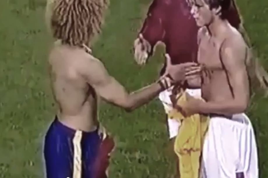 Que Beckham le devuelva al Pibe la camiseta del 98 para recuperar la gloria