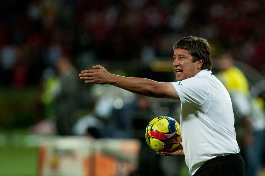 Hernán Darío Gómez: "No hemos pensado que este equipo vaya a descender"