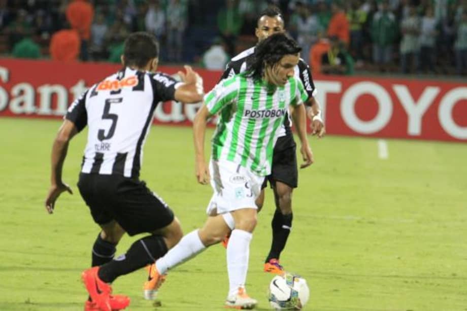 Sherman Cárdenas, nuevo jugador de Atlético Mineiro