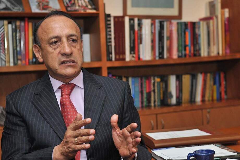 El gobernador de Cundinamarca, Álvaro Cruz, será llamado en los próximos días a audiencia de imputación de cargos. / Archivo